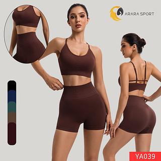 Conjunto de Short e Top Cruzado Nas Costa Com Ajuste e Decote Poliamida Premium Zero Transparência Liso Cintura Alta Sem Empina para Academia