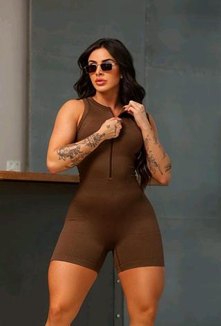 Macaquinho Canelado Sem Empina com Zíper Regata Academia